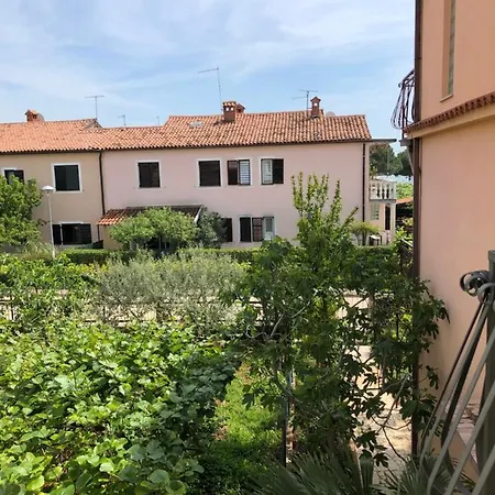 Appartamento Casa Tonida Umago Esterno foto